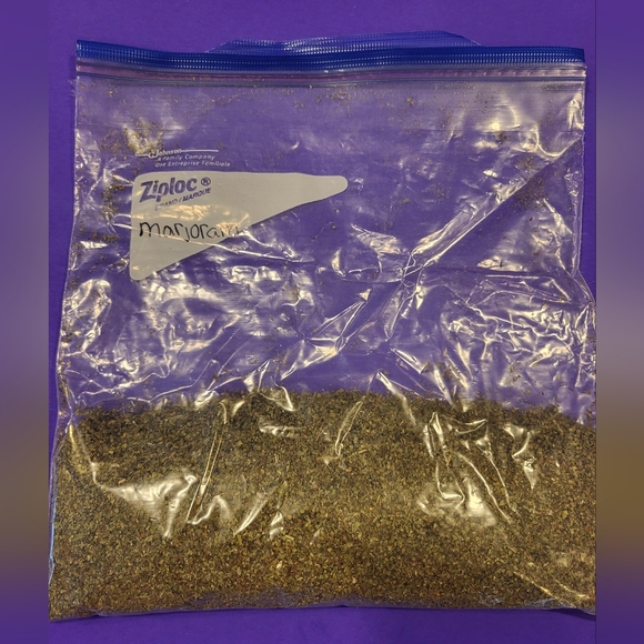 Marjoram Herb - Picture 1 of 2